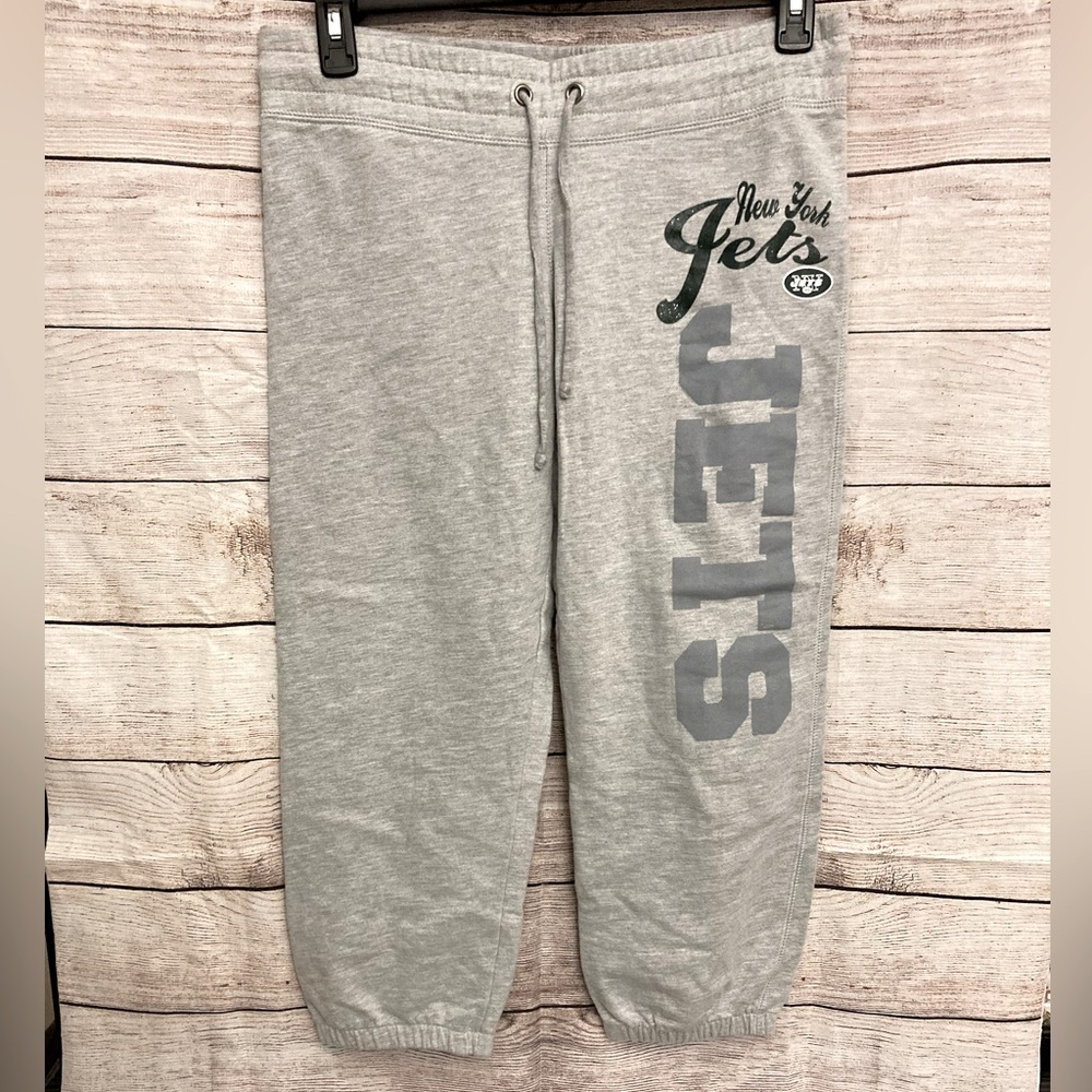 Ladies New York Jets capri length sweat pants